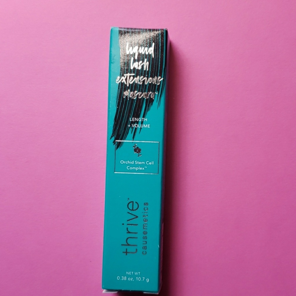 Thrive liquid lash extensions mascara
